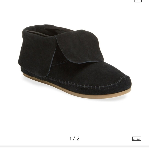 Toms‎ moccasins - Picture 1 of 6